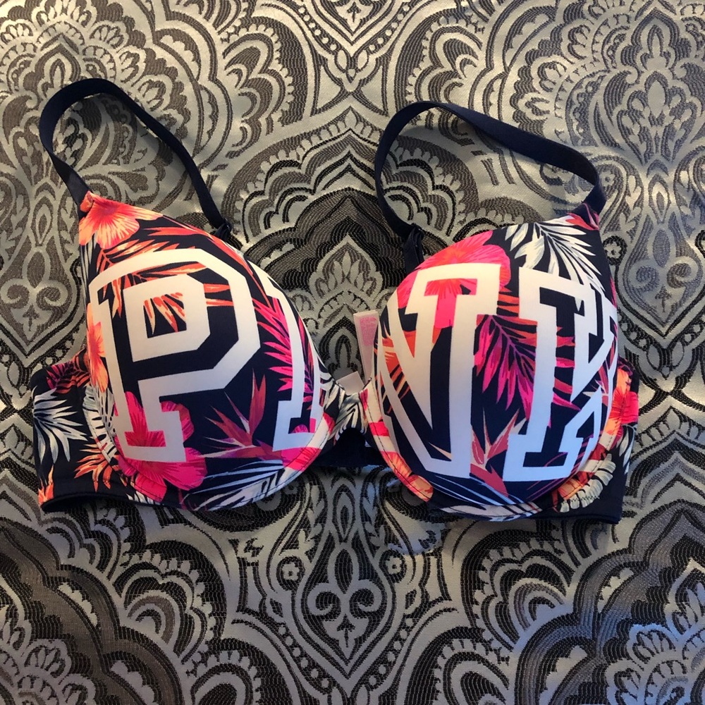 VS Pink bra 34D